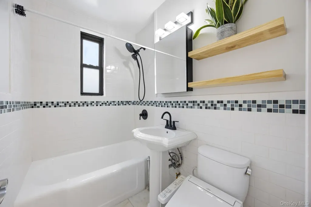 15030 71st Avenue Flushing NY 11367