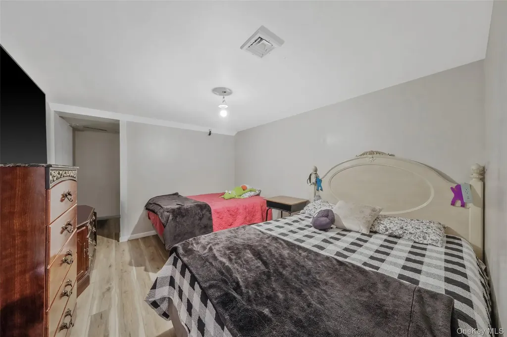 231 W Woodside Avenue Patchogue NY 11772