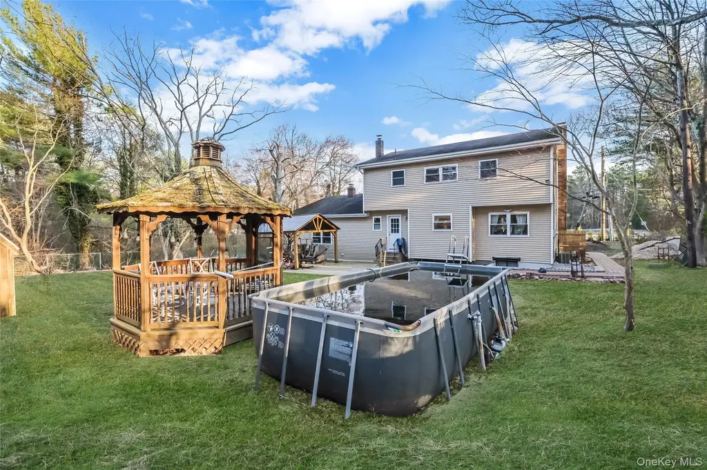 231 W Woodside Avenue Patchogue NY 11772