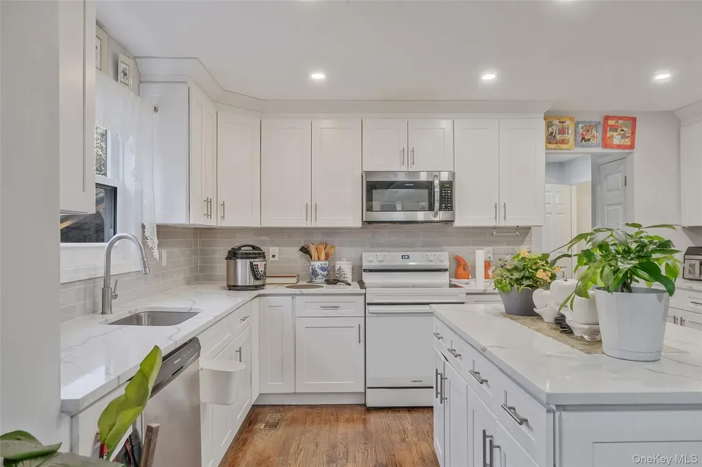 231 W Woodside Avenue Patchogue NY 11772