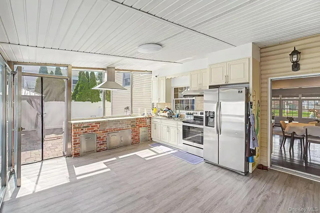 357 Gates Avenue East Meadow NY 11554