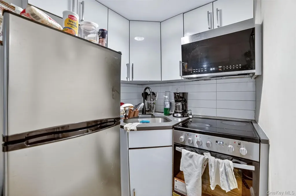 105 Palisade Avenue Yonkers NY 10701