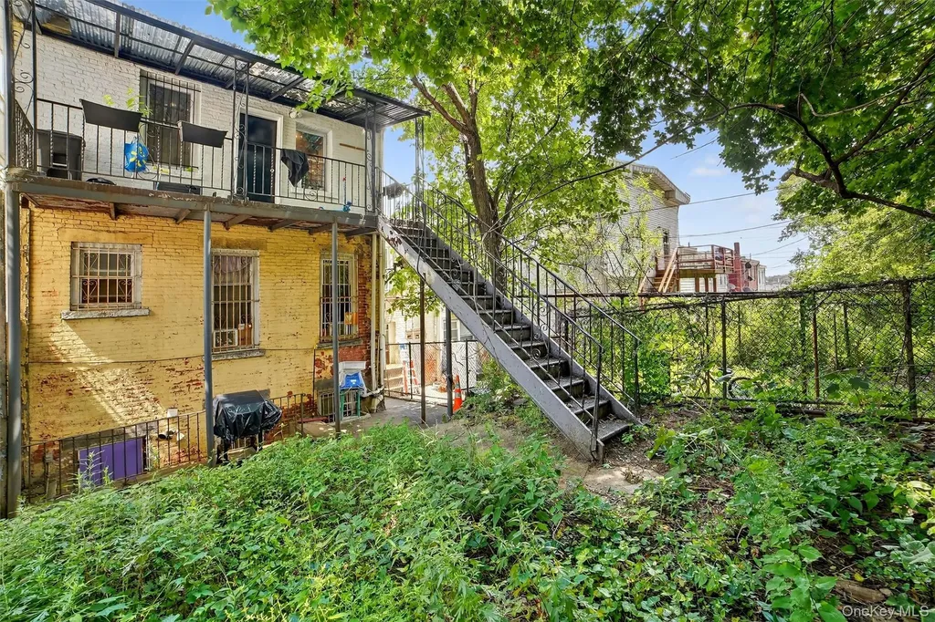 105 Palisade Avenue Yonkers NY 10701