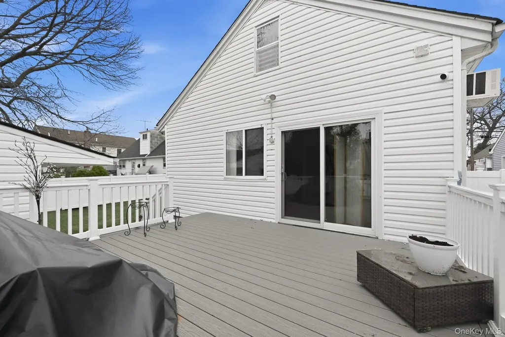 357 Kirkman Avenue Elmont NY 11003