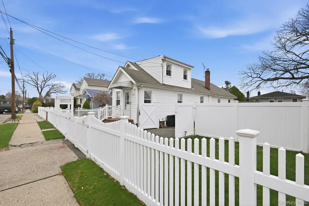 357 Kirkman Avenue Elmont NY 11003