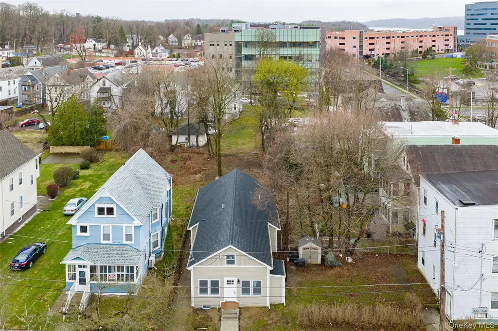 1 Dean Place Poughkeepsie NY 12601