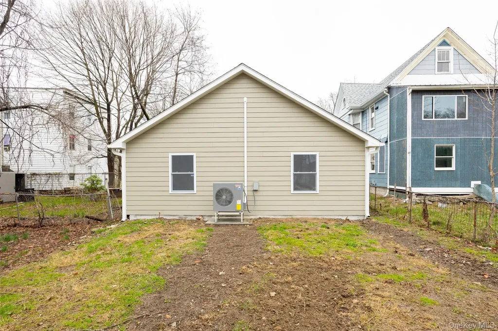 1 Dean Place Poughkeepsie NY 12601