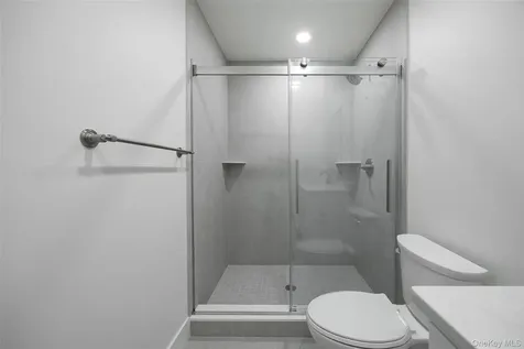 1 Dean Place Poughkeepsie NY 12601