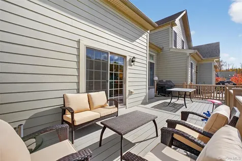 17 Deforest Drive Cortlandt Manor NY 10567