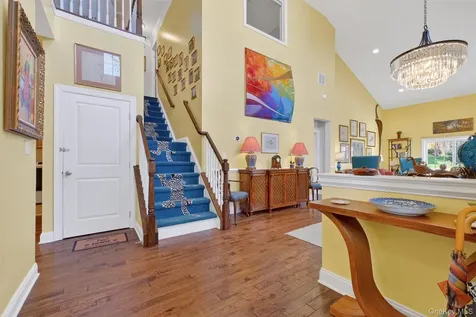 17 Deforest Drive Cortlandt Manor NY 10567