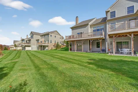 17 Deforest Drive Cortlandt Manor NY 10567