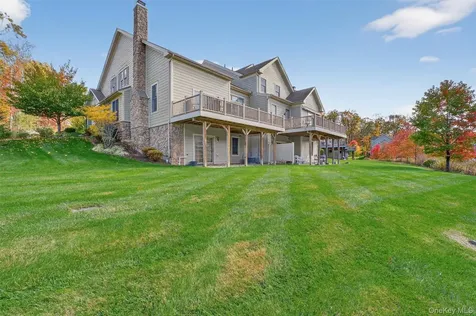 17 Deforest Drive Cortlandt Manor NY 10567
