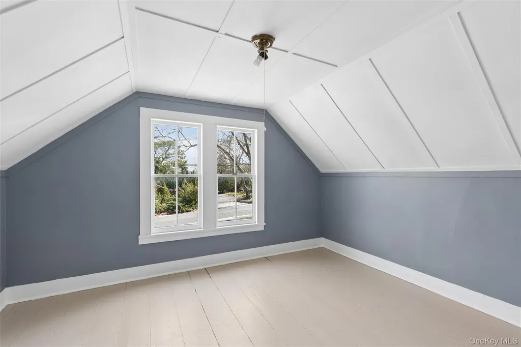 2100 Bay Avenue Mattituck NY 11952