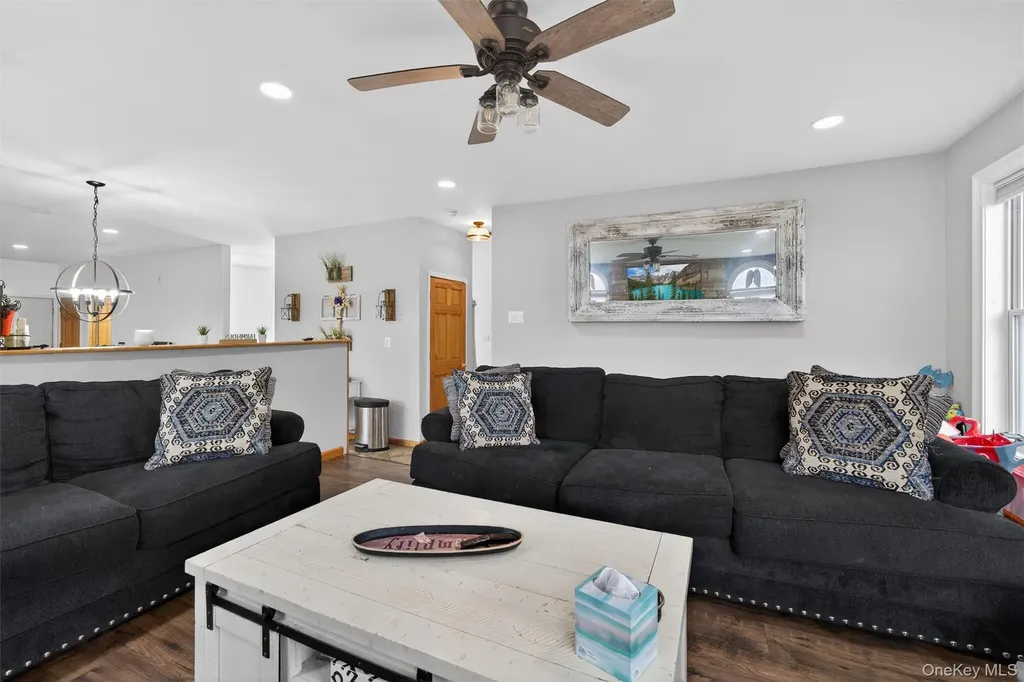 71 Eagle Crest Road Port Jervis NY 12771