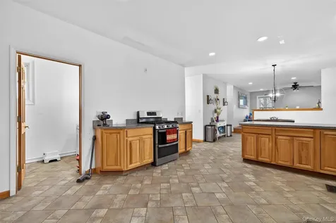 71 Eagle Crest Road Port Jervis NY 12771