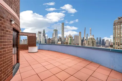 304 E 65th Street New York (manhattan) NY 10065