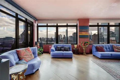304 E 65th Street New York (manhattan) NY 10065