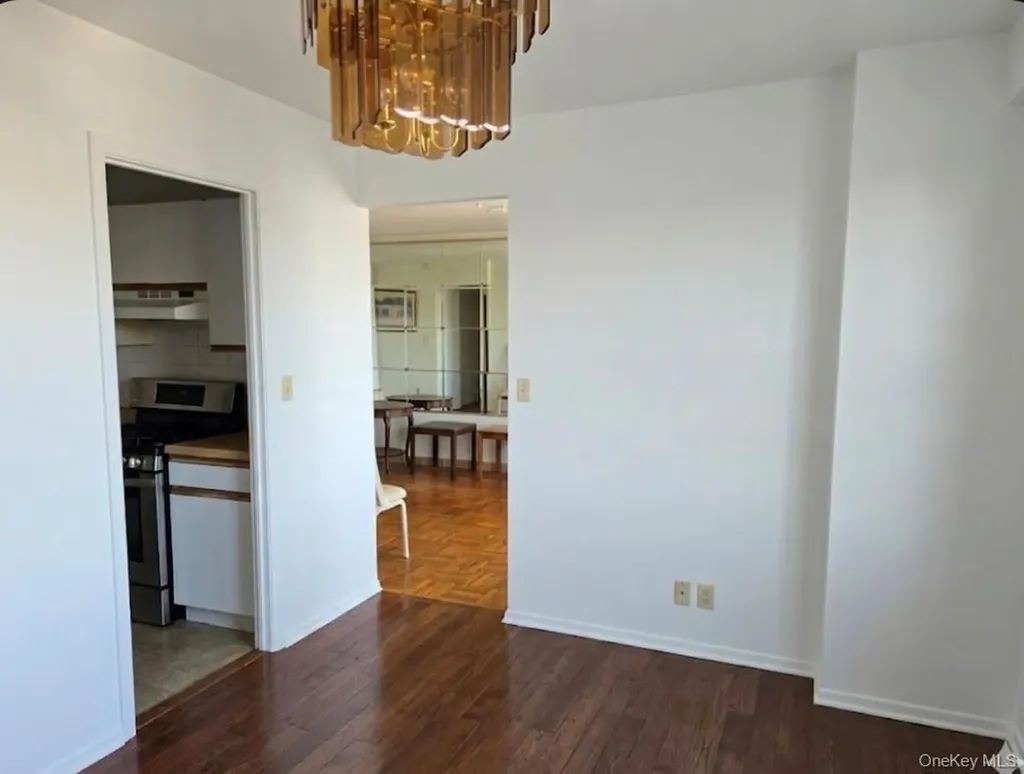 1853 Central Park Avenue Yonkers NY 10710