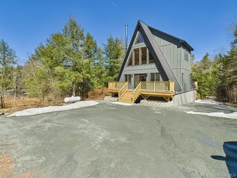 343 Dahlia Road Livingston Manor NY 12758