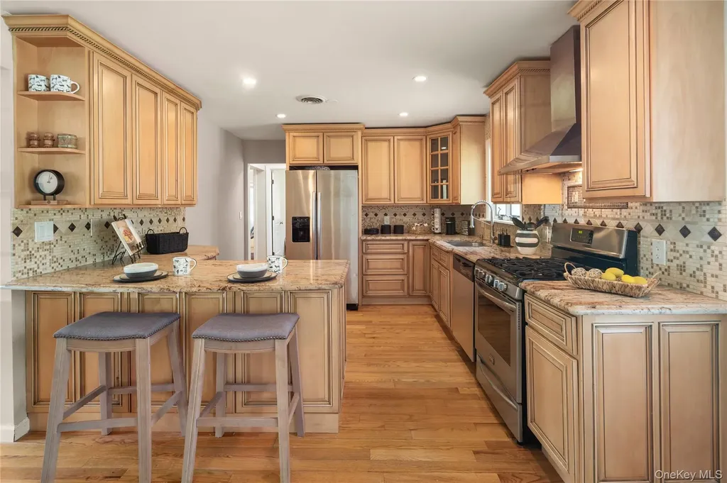 4 Richard Terrace Hartsdale NY 10530