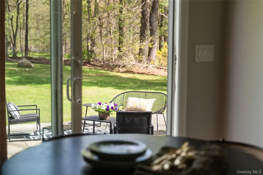 4 Richard Terrace Hartsdale NY 10530