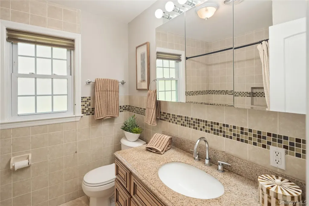 4 Richard Terrace Hartsdale NY 10530