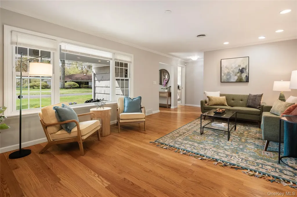 4 Richard Terrace Hartsdale NY 10530