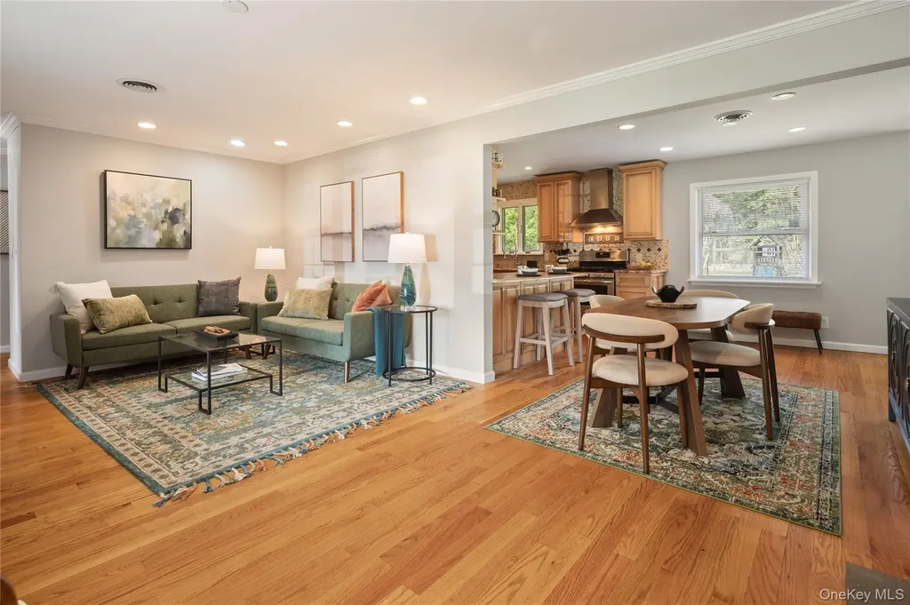 4 Richard Terrace Hartsdale NY 10530