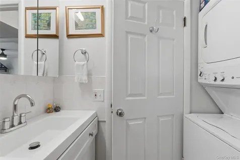 119 Village Road Yorktown Heights NY 10598
