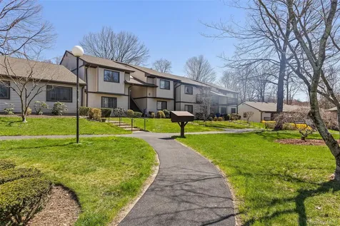 119 Village Road Yorktown Heights NY 10598