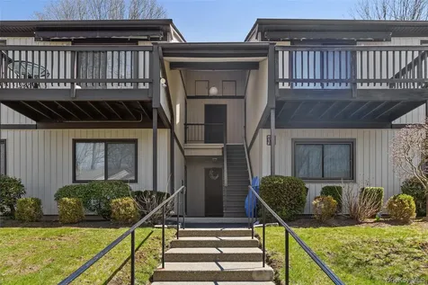 119 Village Road Yorktown Heights NY 10598