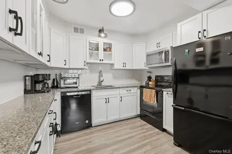 119 Village Road Yorktown Heights NY 10598