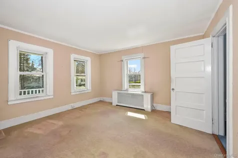 50 Sherwood Drive Larchmont NY 10538