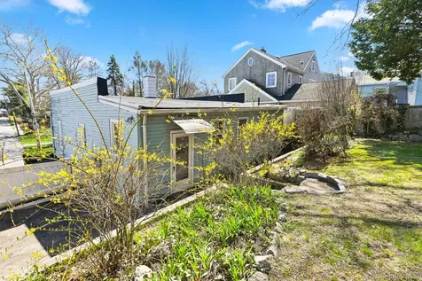50 Sherwood Drive Larchmont NY 10538