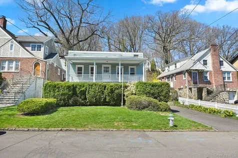 50 Sherwood Drive Larchmont NY 10538