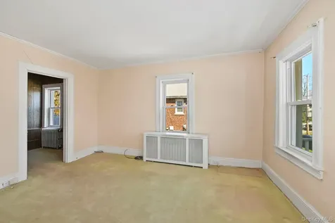 50 Sherwood Drive Larchmont NY 10538