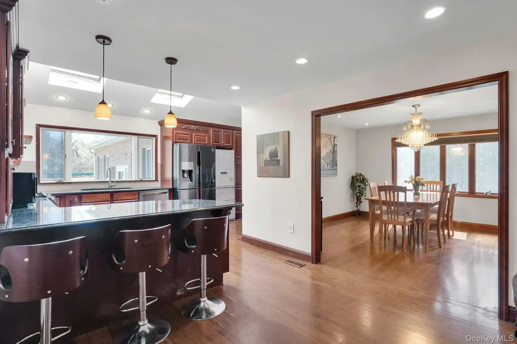 12 Bagatelle Road Dix Hills NY 11746