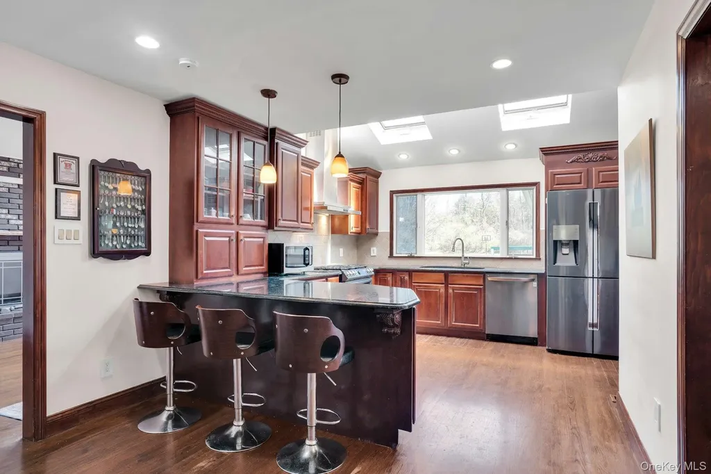 12 Bagatelle Road Dix Hills NY 11746