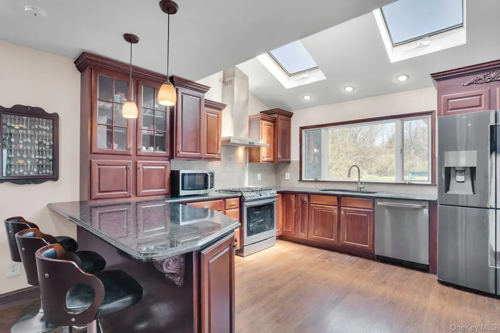 12 Bagatelle Road Dix Hills NY 11746