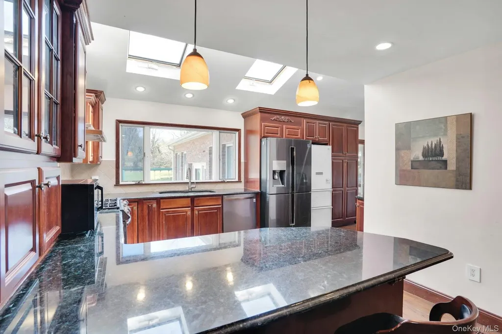 12 Bagatelle Road Dix Hills NY 11746