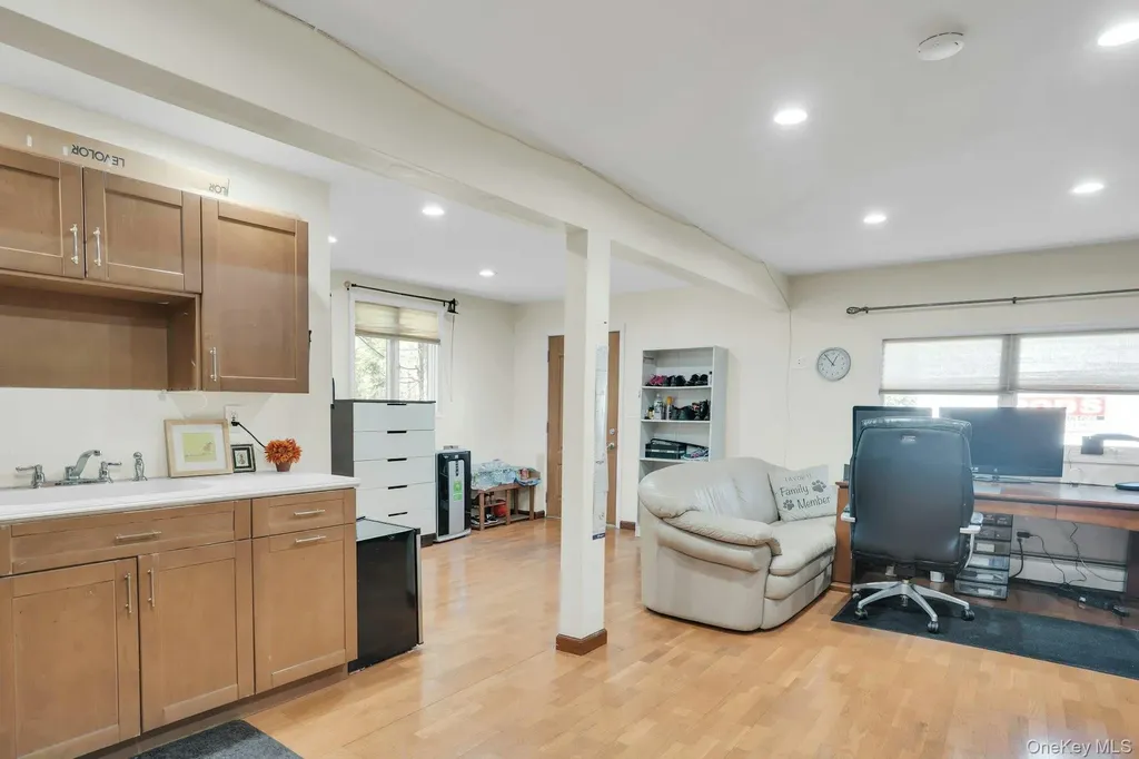 12 Bagatelle Road Dix Hills NY 11746