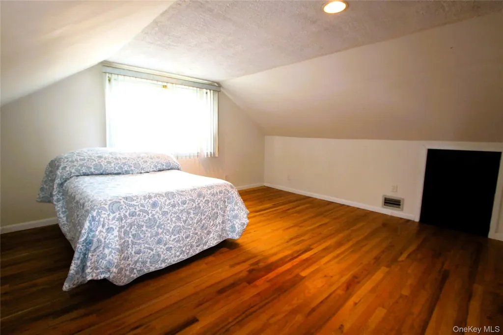 170 Pembrook Drive Yonkers NY 10710