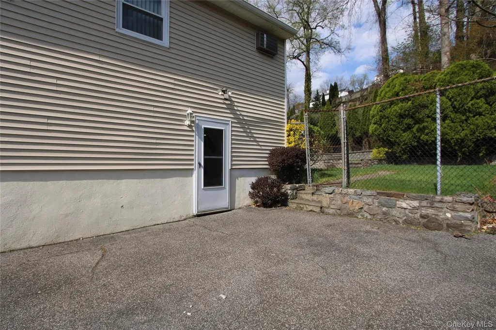 170 Pembrook Drive Yonkers NY 10710