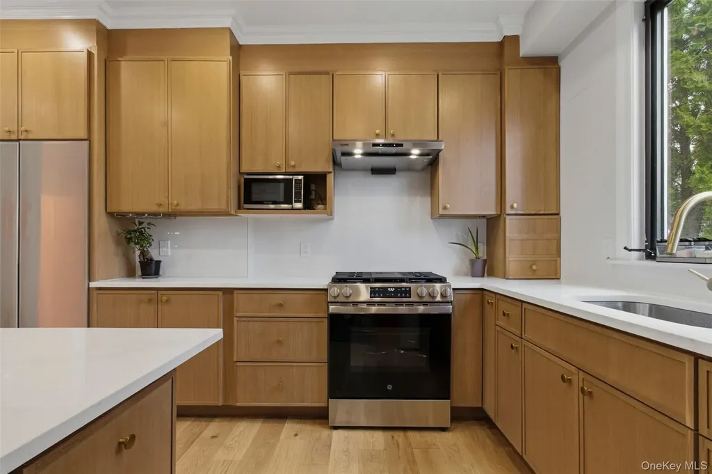 423 Halstead Avenue Mamaroneck NY 10543
