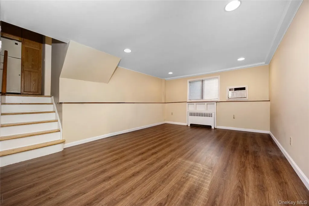 55 Amherst Drive Massapequa NY 11758
