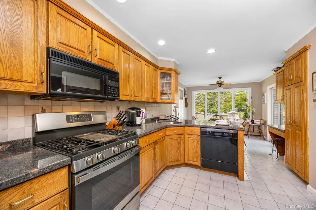 55 Amherst Drive Massapequa NY 11758