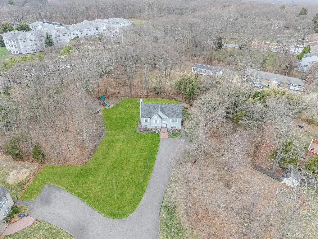 268 Holbrook Road Ronkonkoma NY 11779