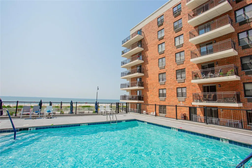 230 W Broadway Long Beach NY 11561