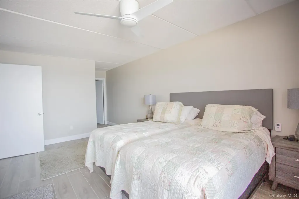 230 W Broadway Long Beach NY 11561