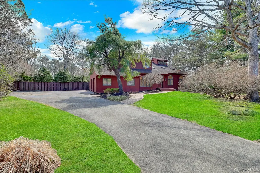6 Liberty Lane Miller Place NY 11764